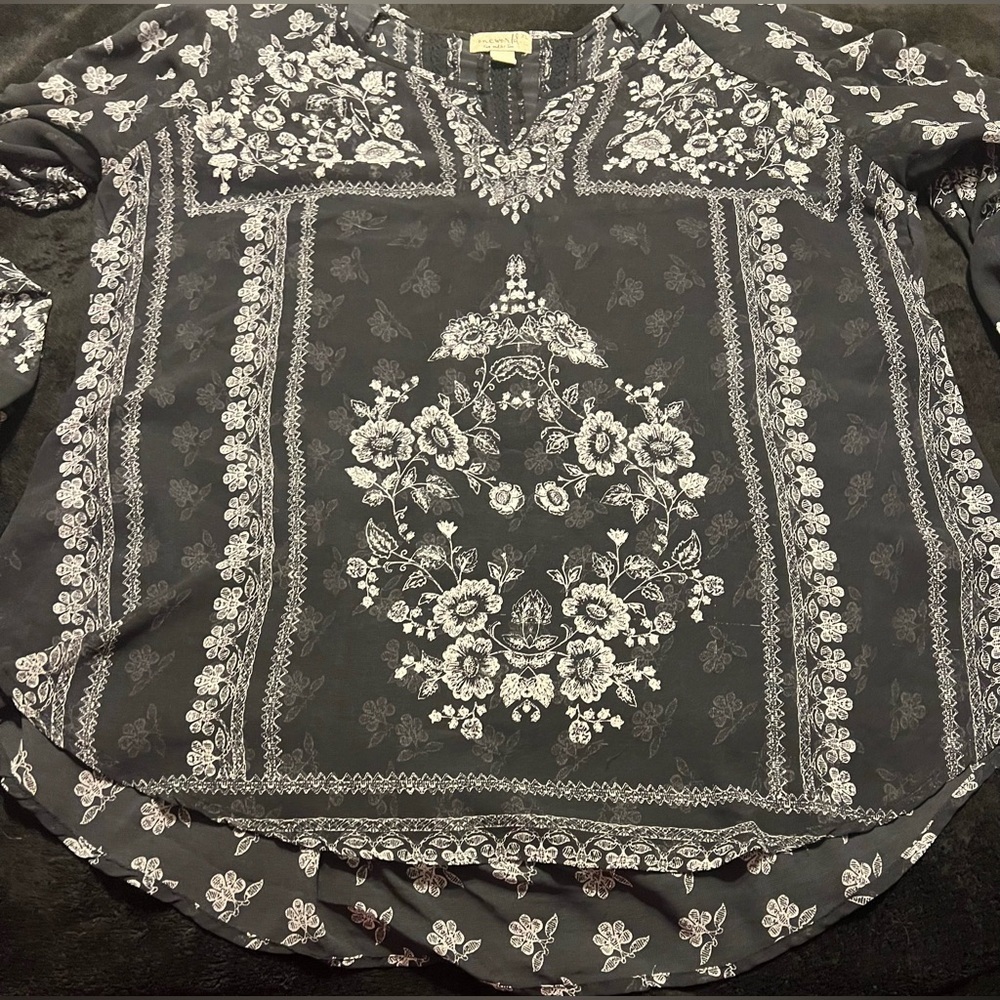 ONE WORLD Black and White Blouse Slit Sleeves XL
